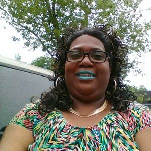 Meet your Posher, Martha